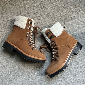 *SOLD* MARC FISHER BOOTS